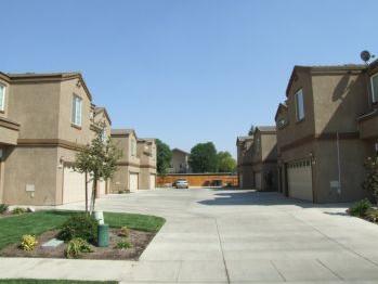 Sandy Spens' Townhouses